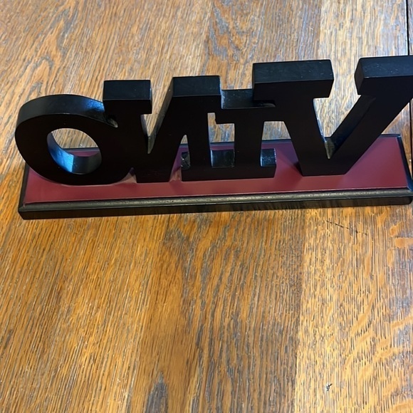 Thirty One wine bag insulated with handles & VINO wooden self standing sign - Picture 6 of 16